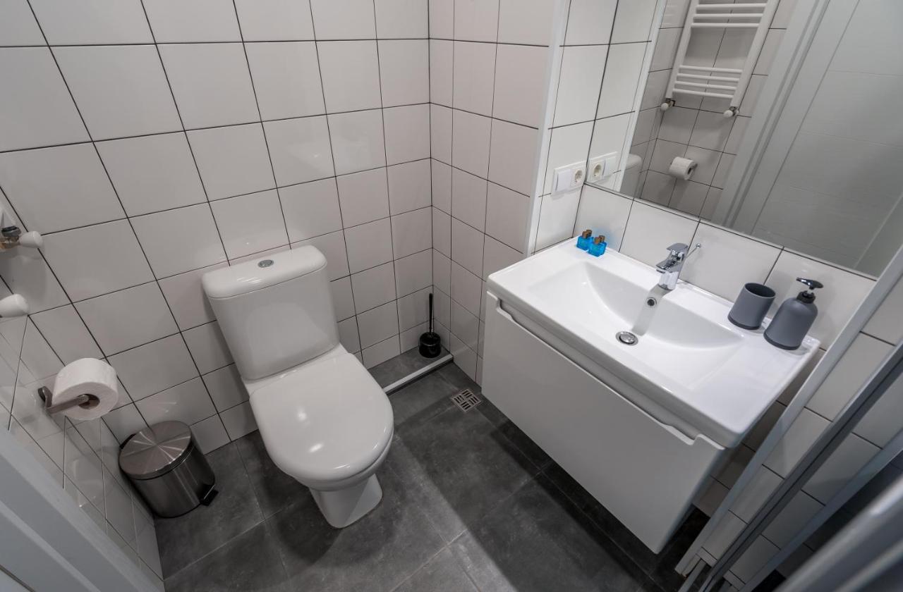 Loft1 Apartment 302 Goedaoeri Buitenkant foto